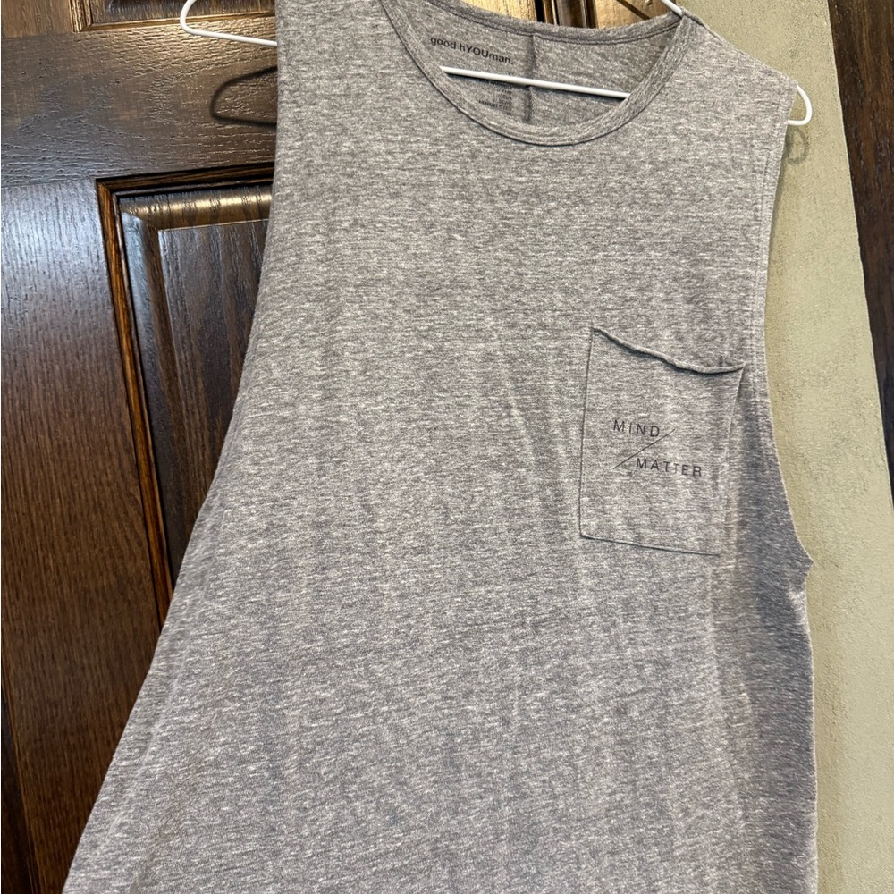 good hYOUman Heather Gray Top